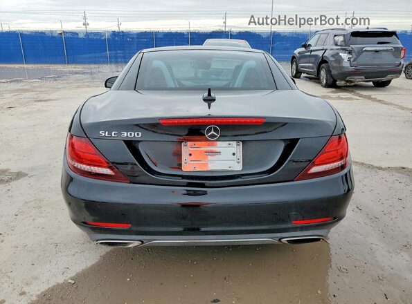 WDDPK3JA8HF140538 2017 MERCEDES-BENZ SLC Black Widok z tyłu