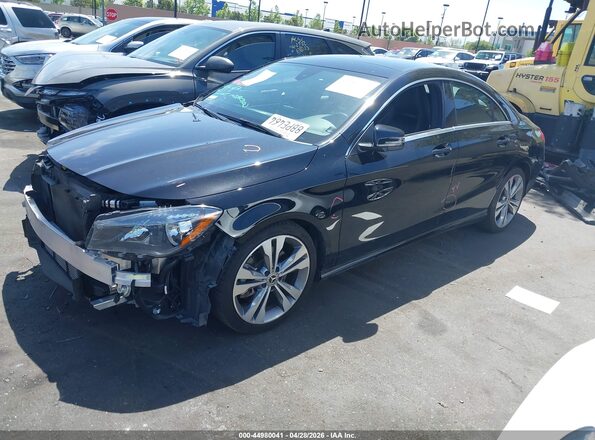 WDDSJ4EB2JN600682 2018 MERCEDES-BENZ CLA 250 Black Առջևի ձախ երեք քառորդ տեսարան