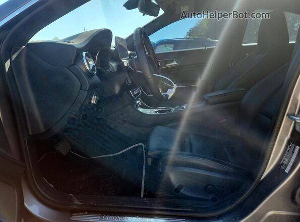WDDSJ4EB4HN426897 2017 MERCEDES-BENZ CLA-CLASS Gray Front interior view