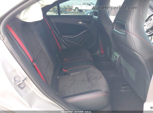 WDDSJ4EB5JN689731 2018 MERCEDES-BENZ CLA 250 Silver Vista de la etiqueta del VIN