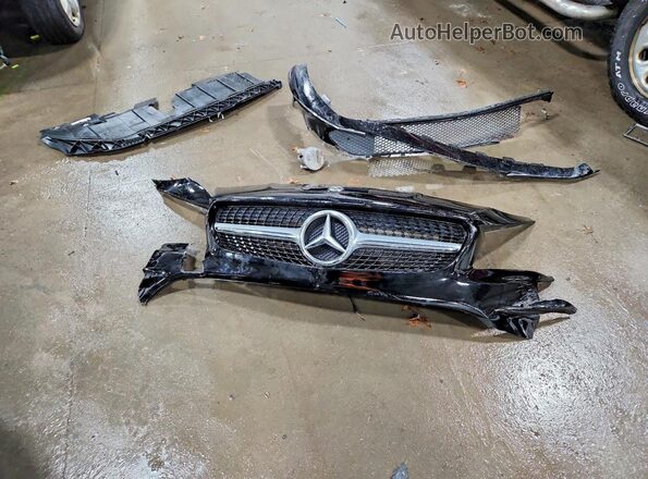 WDDSJ4EB6JN656222 2018 MERCEDES-BENZ CLA-CLASS Black Engine compartment view
