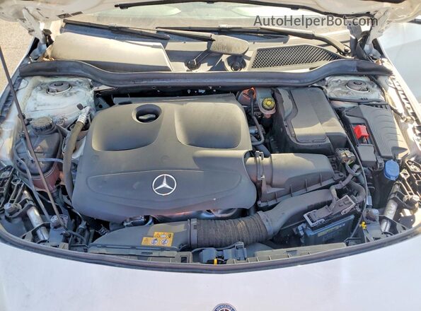 WDDSJ4EB6KN741885 2019 MERCEDES-BENZ CLA-CLASS Белый 
