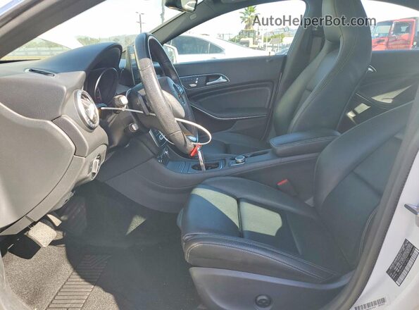 WDDSJ4EB6KN741885 2019 MERCEDES-BENZ CLA-CLASS Белый 