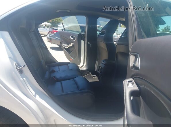 WDDSJ4EB8KN757196 2019 MERCEDES-BENZ CLA 250 White 