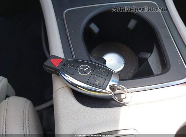 WDDSJ4EB9GN342900 2016 MERCEDES-BENZ CLA 250 Gray Առջևի վահանակի տեսք
