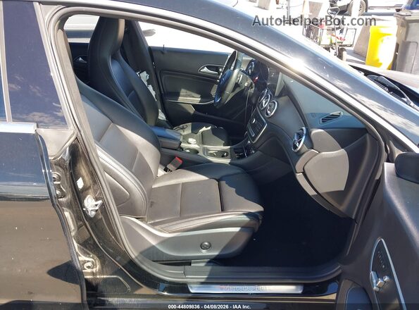 WDDSJ4EBXKN751223 2019 MERCEDES-BENZ CLA 250 Black წინა სალონის ხედი