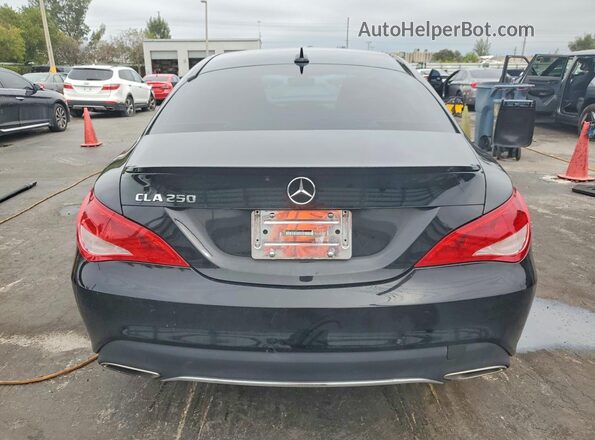 WDDSJ4EBXKN752145 2019 MERCEDES-BENZ CLA-CLASS Black Հետևի տեսք