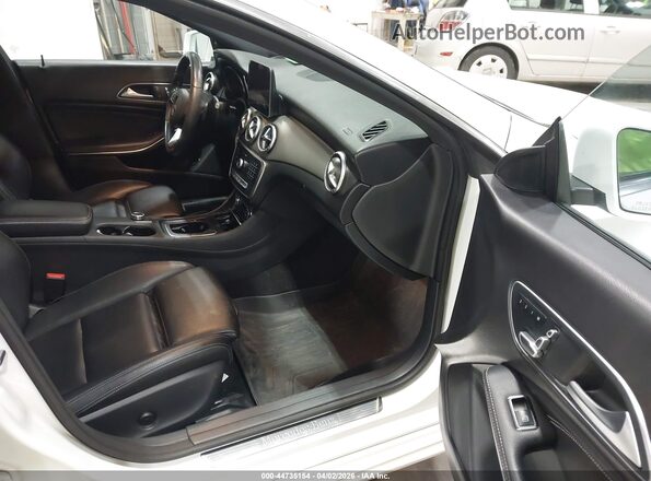 WDDSJ4GBXKN725251 2019 MERCEDES-BENZ CLA 250 White 
