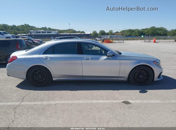 WDDUG7JBXHA319875 2017 MERCEDES-BENZ AMG S 63 Gray Вид задньої частини салону
