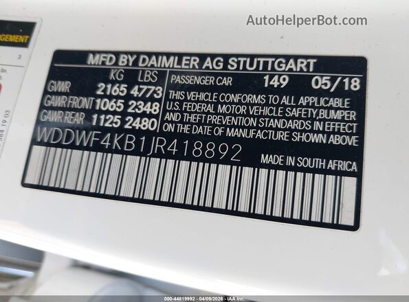 WDDWF4KB1JR418892 2018 MERCEDES-BENZ C-CLASS White ძრავის განყოფილების ხედი