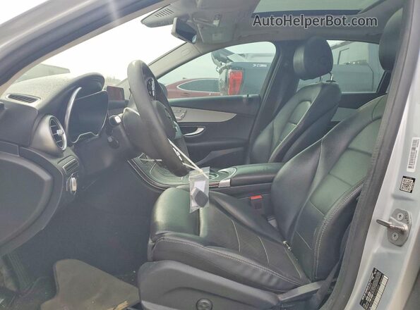 WDDWF8DB4LR558359 2020 MERCEDES-BENZ C Silver Vista interior delantera