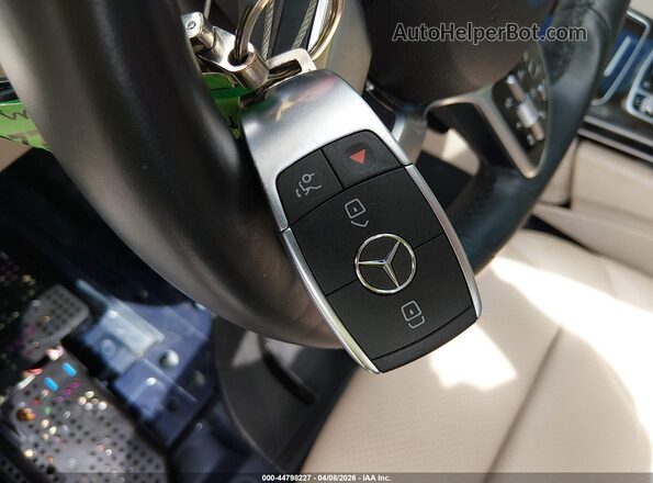 WDDWF8EB8LR548402 2020 MERCEDES-BENZ C-CLASS Blue Vista del salpicadero