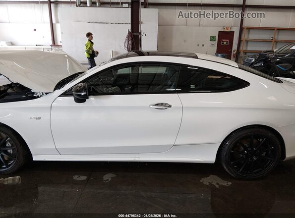 WDDWJ6EB0KF844520 2019 MERCEDES-BENZ AMG C 43 White Vista interior de 360 grados