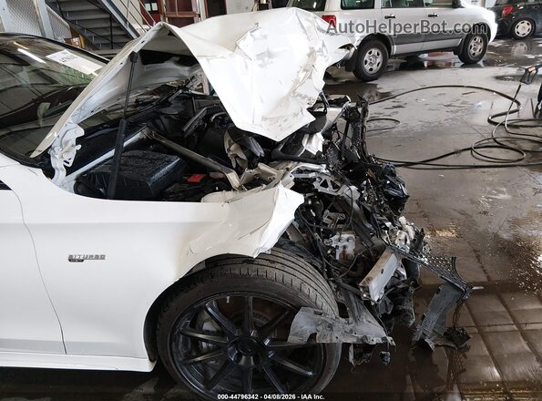 WDDWJ6EB0KF844520 2019 MERCEDES-BENZ AMG C 43 White 