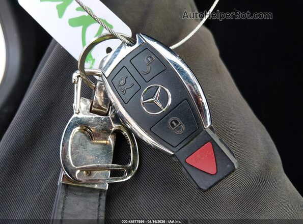 WDDWK4KB5JF665104 2018 MERCEDES-BENZ C-CLASS White Vista del salpicadero