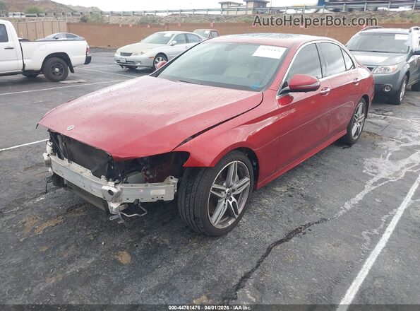 WDDZF4JB2KA608070 2019 MERCEDES-BENZ E-CLASS Красный Передняя левая четверть