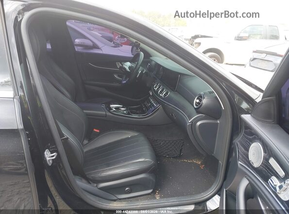 WDDZF4JB4HA082064 2017 MERCEDES-BENZ E-CLASS Black Vista interior delantera