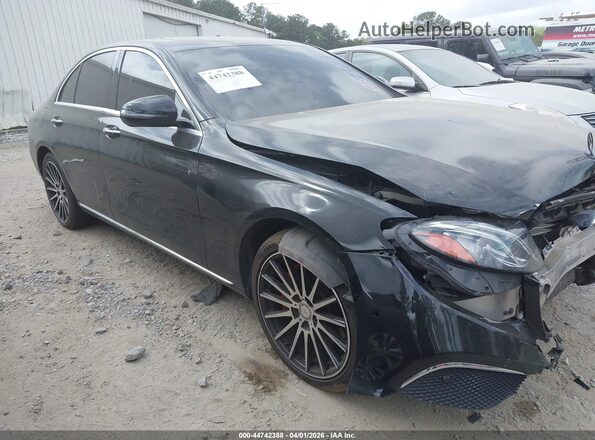 WDDZF4JB4HA082064 2017 MERCEDES-BENZ E-CLASS Black Vista del cuadro de instrumentos