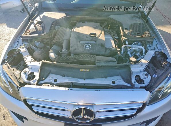 WDDZF4JB5HA136469 2017 MERCEDES-BENZ E Silver Вид задньої частини салону