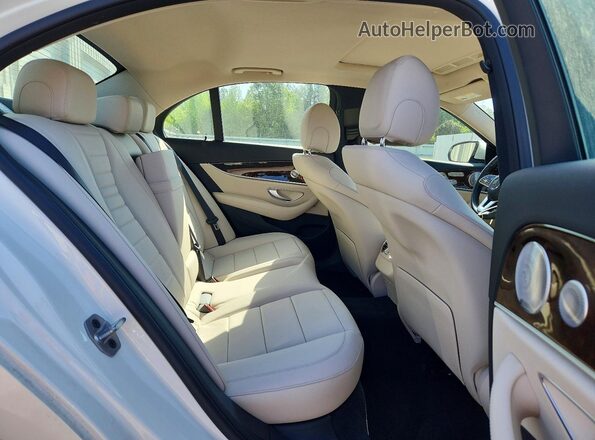 WDDZF4JB6KA653142 2019 MERCEDES-BENZ E White Հետևի նստատեղերի տեսք