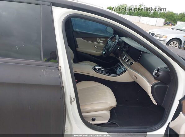 WDDZF4KB2HA144673 2017 MERCEDES-BENZ E-CLASS Black Սալոնի դիմացի տեսք