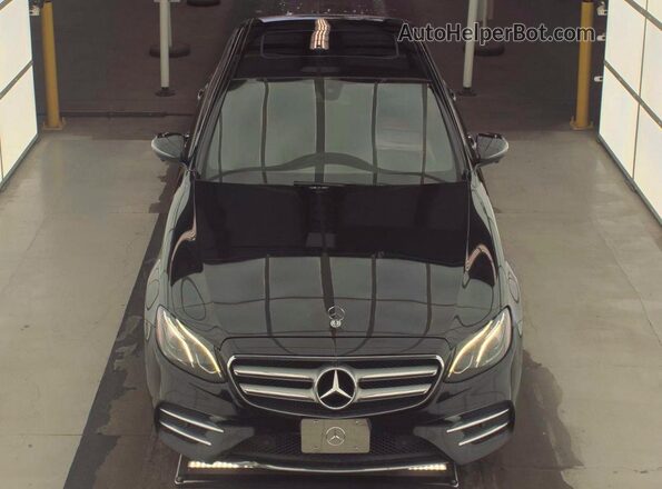 WDDZF4KB2KA573612 2019 MERCEDES-BENZ E Черный Панорамный вид салона 360°