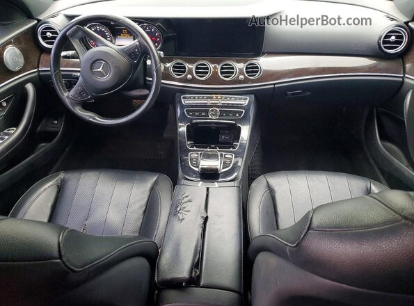 WDDZF4KB8HA065248 2017 MERCEDES-BENZ E Blue Widok deski rozdzielczej