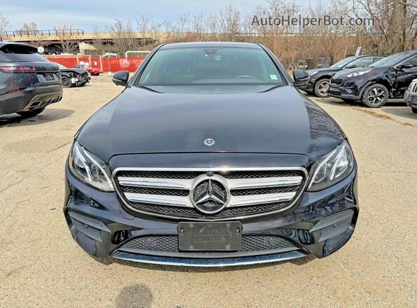 WDDZF4KB8KA573789 2019 MERCEDES-BENZ E Черный Вид задней части салона