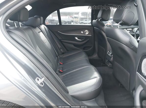 WDDZF6JB8KA498010 2019 MERCEDES-BENZ E-CLASS Gray Widok naklejki z numerem VIN