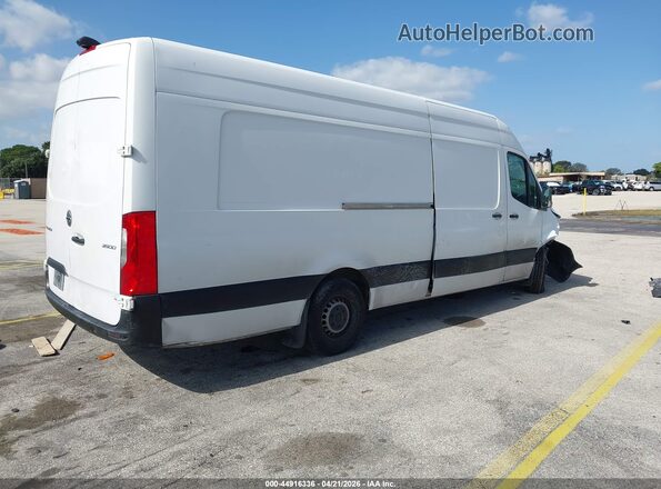 WDRPF1CD4KP157767 2019 FREIGHTLINER SPRINTER 2500 White Rear right