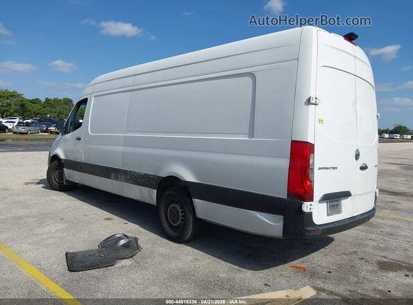 WDRPF1CD4KP157767 2019 FREIGHTLINER SPRINTER 2500 White Rear left