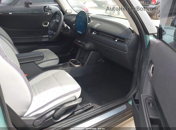 WMW23GD01S2W96066 2025 MINI HARDTOP Зеленый Вид салона спереди