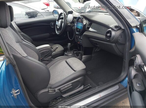 WMW53DH04P2T55886 2023 MINI HARDTOP Blue Вид салону спереду