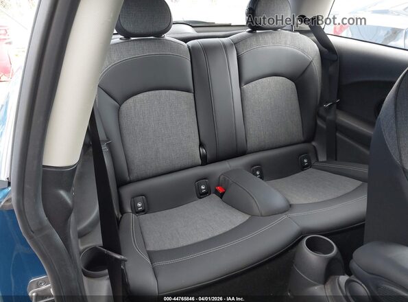 WMW53DH04P2T55886 2023 MINI HARDTOP Blue Вид наклейки з VIN-кодом