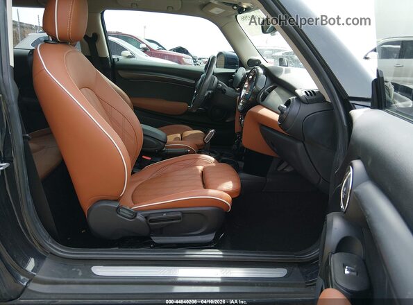 WMW53DH05P2T17549 2023 MINI HARDTOP Blue Front interior view