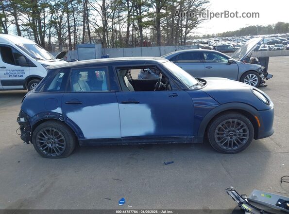 WMW53GD00S2W64500 2025 MINI HARDTOP Blue 360 interior view