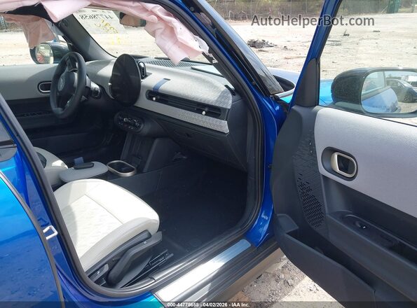 WMW53GD0XS2X55791 2025 MINI HARDTOP Blue Front interior view