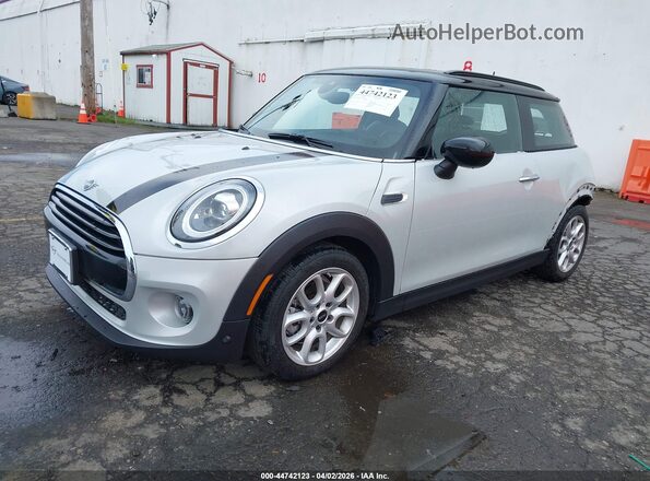 WMWXR3C03L2M05650 2020 MINI HARDTOP Серебряный Передняя левая четверть