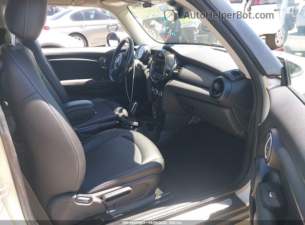 WMWXR3C09L2M62077 2020 MINI HARDTOP White Սալոնի դիմացի տեսք
