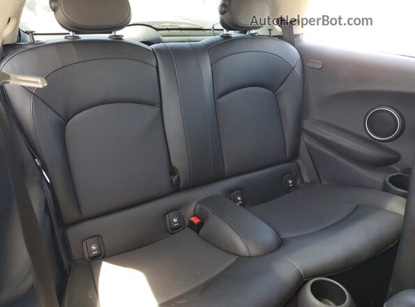 WMWXR5C09L2L33770 2020 MINI COOPER White Հետևի նստատեղերի տեսք