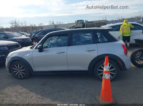 WMWXU3C52K2H55184 2019 MINI HARDTOP Gray Панорамний вид салону 360°