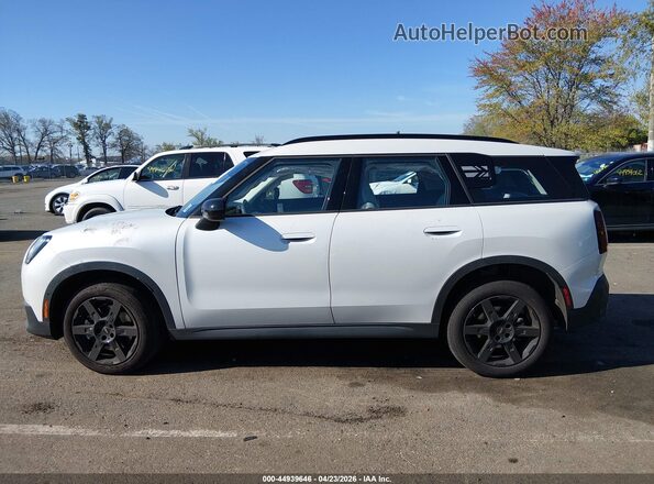 WMZ23GA08S7R46204 2025 MINI COUNTRYMAN White სალონის 360-გრადუსიანი ხედი