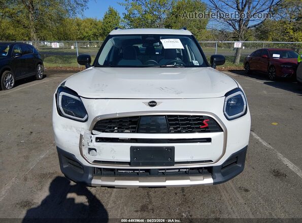 WMZ23GA08S7R46204 2025 MINI COUNTRYMAN White ხელსაწყოთა პანელის ხედი
