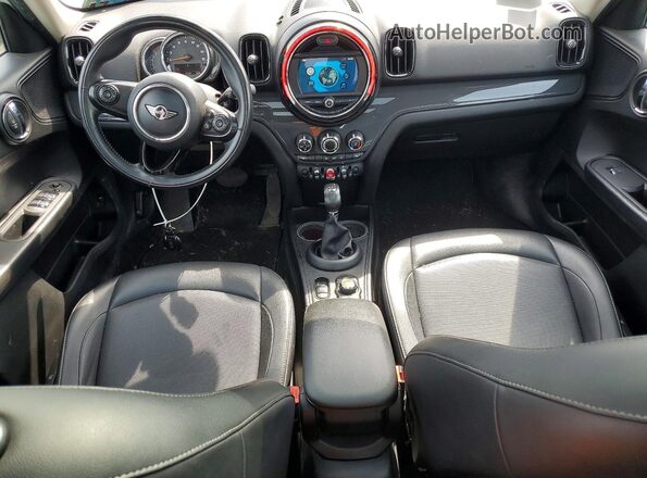 WMZYS7C53K3F46020 2019 MINI COOPER White Widok deski rozdzielczej