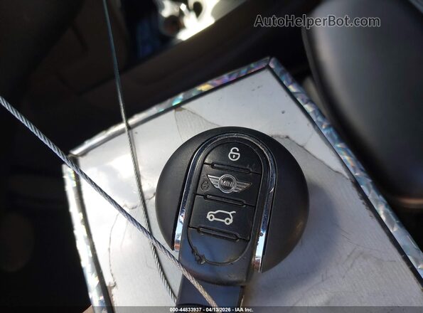WMZYT3C36H3D97583 2017 MINI COUNTRYMAN Black Vista del salpicadero