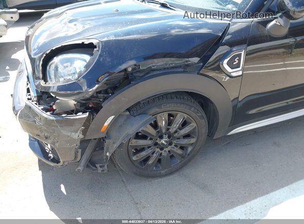 WMZYT3C36H3D97583 2017 MINI COUNTRYMAN Black Vista frontal