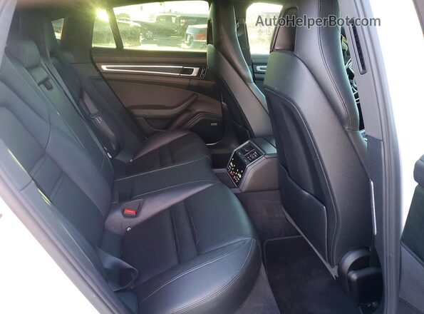 WP0AA2A72LL100838 2020 PORSCHE PANAMERA White Rear seats view