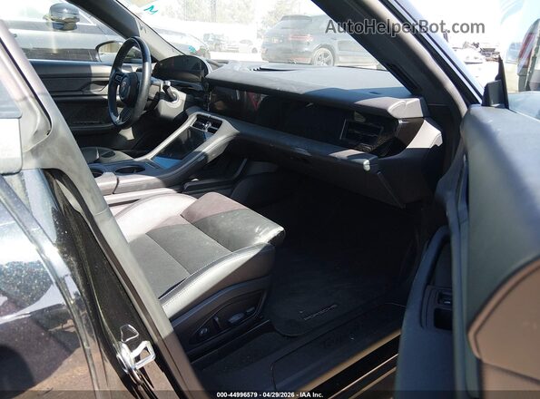 WP0AA2Y16RSA12216 2024 PORSCHE TAYCAN Black Вид салону спереду