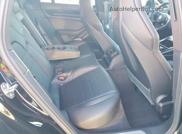 WP0AA2YA0SL001550 2025 PORSCHE PANAMERA Black Widok tylnych siedzeń