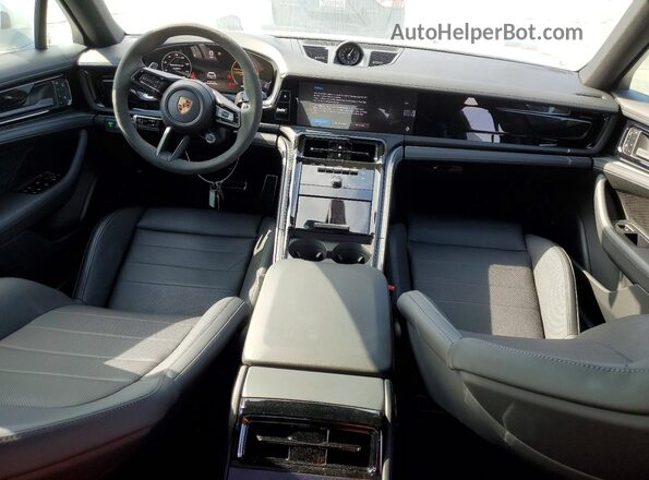 WP0AA2YA5SL000703 2025 PORSCHE PANAMERA White Vista del salpicadero